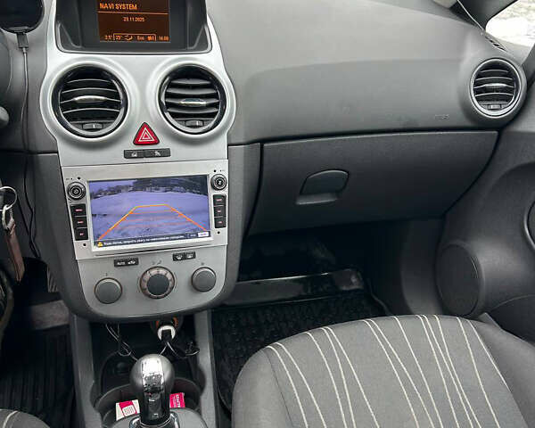 Зеленый Опель Корса, объемом двигателя 1.4 л и пробегом 214 тыс. км за 5500 $, фото 14 на Automoto.ua