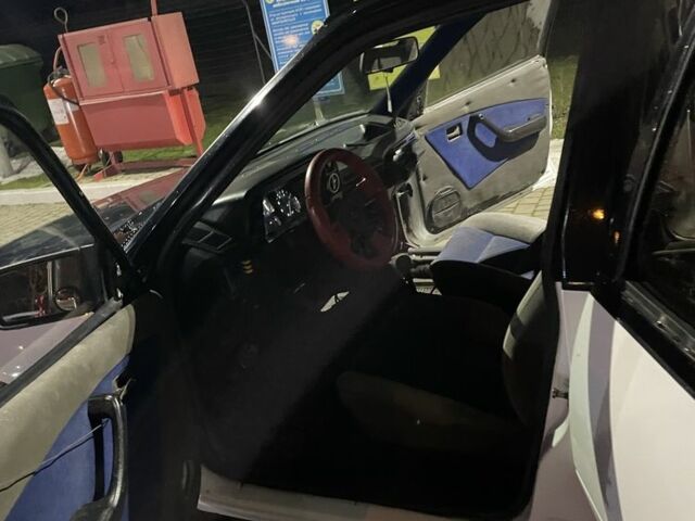 Білий Опель Інша, об'ємом двигуна 2 л та пробігом 251 тис. км за 593 $, фото 2 на Automoto.ua