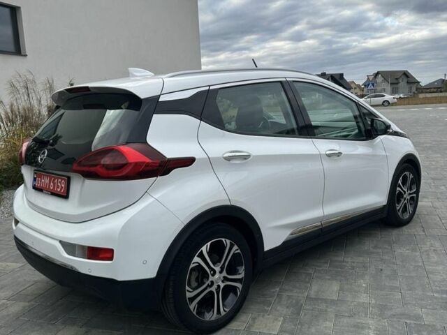 Білий Опель Інша, об'ємом двигуна 10 л та пробігом 117 тис. км за 13600 $, фото 1 на Automoto.ua