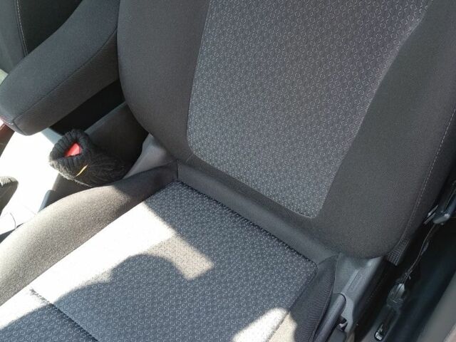 Білий Опель Інша, об'ємом двигуна 1.2 л та пробігом 5 тис. км за 16500 $, фото 3 на Automoto.ua