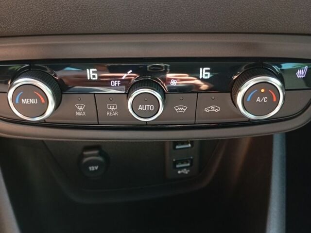 Білий Опель Інша, об'ємом двигуна 1.2 л та пробігом 5 тис. км за 16500 $, фото 6 на Automoto.ua