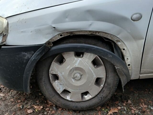 Белый Опель Другая, объемом двигателя 1.3 л и пробегом 220 тыс. км за 2900 $, фото 1 на Automoto.ua