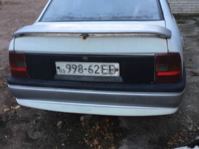 Белый Опель Другая, объемом двигателя 1.6 л и пробегом 3 тыс. км за 535 $, фото 4 на Automoto.ua