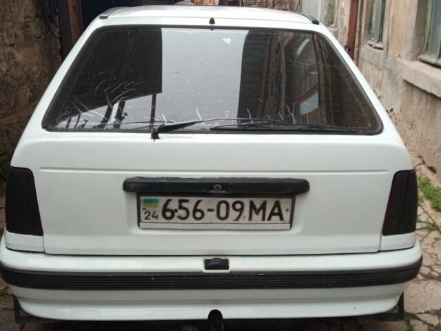 Белый Опель Другая, объемом двигателя 7 л и пробегом 100 тыс. км за 800 $, фото 2 на Automoto.ua