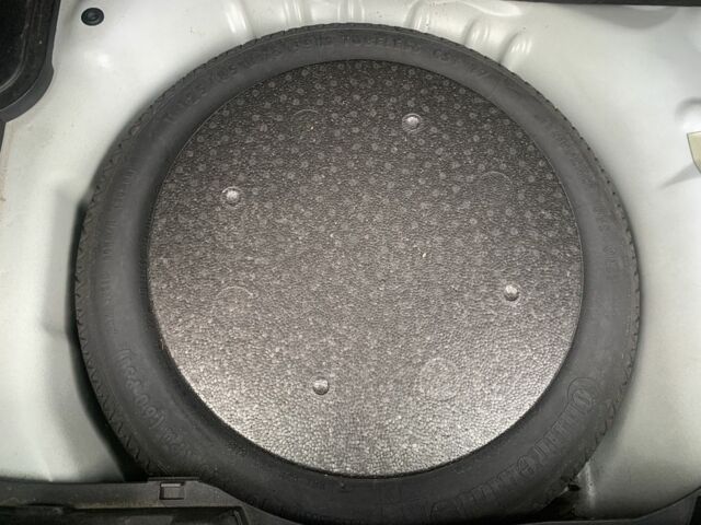 Белый Опель Другая, объемом двигателя 1.2 л и пробегом 83 тыс. км за 12900 $, фото 8 на Automoto.ua