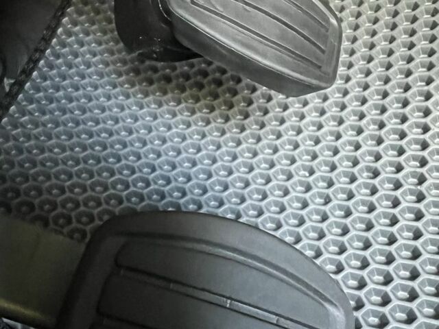 Белый Опель Другая, объемом двигателя 1.5 л и пробегом 47 тыс. км за 18750 $, фото 7 на Automoto.ua