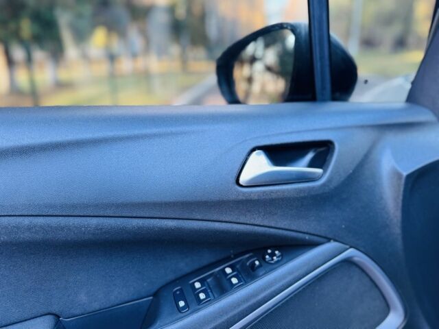 Белый Опель Другая, объемом двигателя 1.2 л и пробегом 7 тыс. км за 16500 $, фото 9 на Automoto.ua