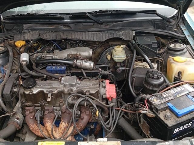 Черный Опель Другая, объемом двигателя 2 л и пробегом 1000 тыс. км за 1200 $, фото 6 на Automoto.ua