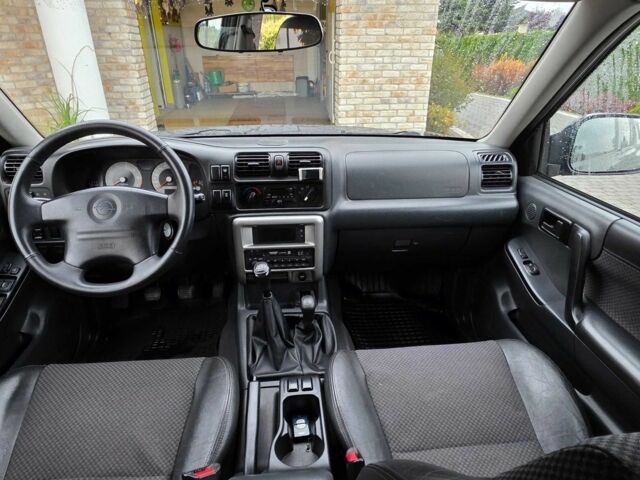 Черный Опель Другая, объемом двигателя 2.2 л и пробегом 288 тыс. км за 1670 $, фото 5 на Automoto.ua