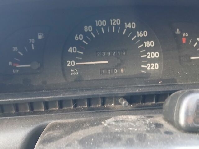 Красный Опель Другая, объемом двигателя 2 л и пробегом 2 тыс. км за 1500 $, фото 3 на Automoto.ua