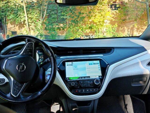 Красный Опель Другая, объемом двигателя 0 л и пробегом 170 тыс. км за 15000 $, фото 3 на Automoto.ua