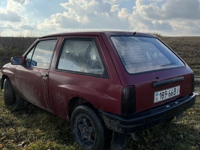 Красный Опель Другая, объемом двигателя 1 л и пробегом 2 тыс. км за 500 $, фото 3 на Automoto.ua