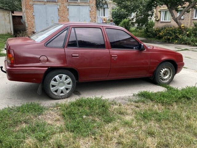 Червоний Опель Інша, об'ємом двигуна 1.6 л та пробігом 115 тис. км за 1300 $, фото 3 на Automoto.ua