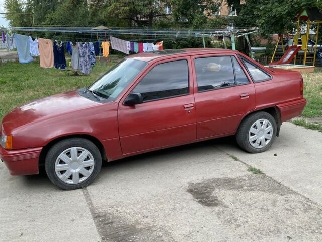 Червоний Опель Інша, об'ємом двигуна 1.6 л та пробігом 115 тис. км за 1300 $, фото 1 на Automoto.ua