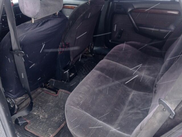 Красный Опель Другая, объемом двигателя 8 л и пробегом 3 тыс. км за 950 $, фото 2 на Automoto.ua