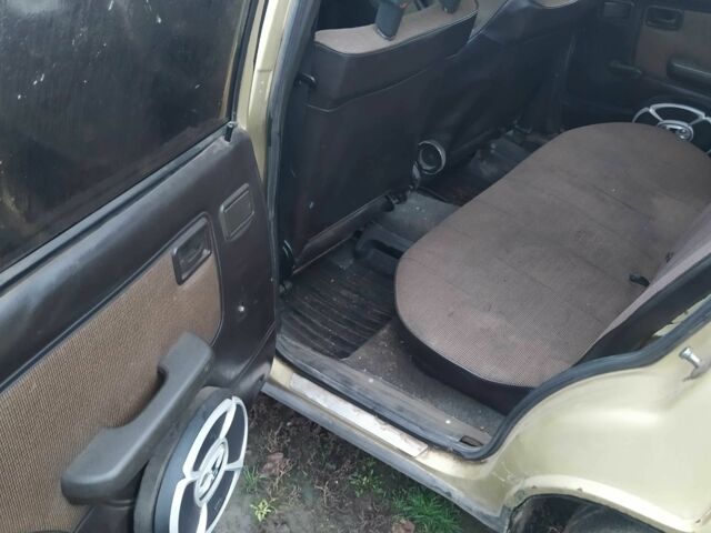 Желтый Опель Другая, объемом двигателя 1.3 л и пробегом 1000 тыс. км за 1300 $, фото 4 на Automoto.ua