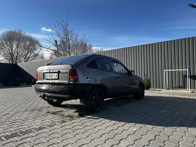 Серый Опель Другая, объемом двигателя 1.3 л и пробегом 300 тыс. км за 900 $, фото 4 на Automoto.ua