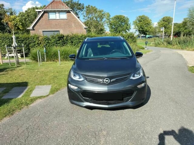 Серый Опель Другая, объемом двигателя 0 л и пробегом 48 тыс. км за 14200 $, фото 1 на Automoto.ua