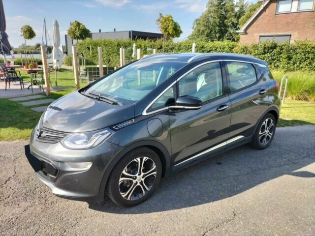 Серый Опель Другая, объемом двигателя 0 л и пробегом 48 тыс. км за 14200 $, фото 2 на Automoto.ua