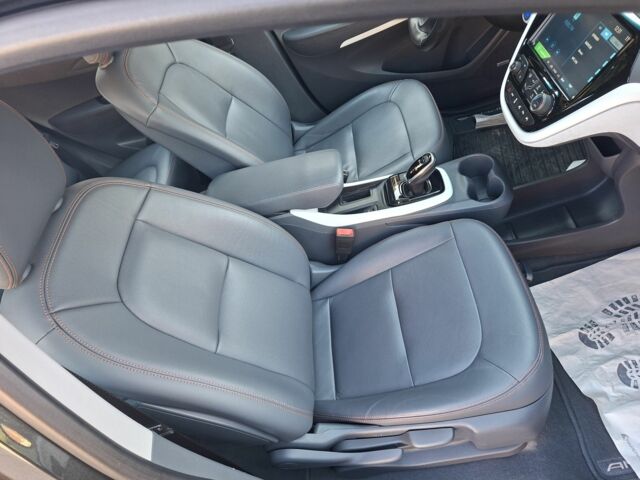 Сірий Опель Інша, об'ємом двигуна 0 л та пробігом 104 тис. км за 16300 $, фото 4 на Automoto.ua