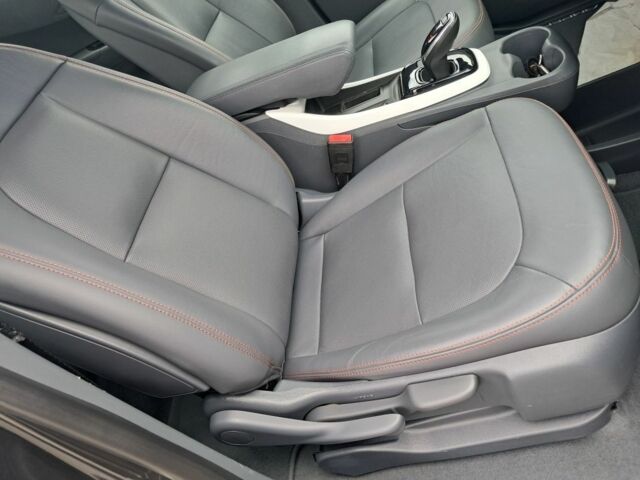 Сірий Опель Інша, об'ємом двигуна 0 л та пробігом 104 тис. км за 16300 $, фото 1 на Automoto.ua