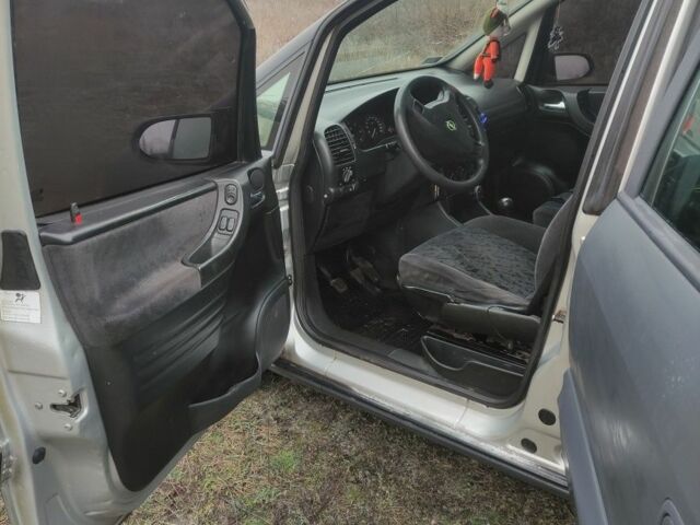 Серый Опель Другая, объемом двигателя 0 л и пробегом 350 тыс. км за 1776 $, фото 5 на Automoto.ua