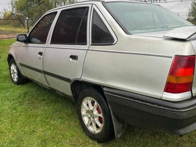 Сірий Опель Інша, об'ємом двигуна 1.3 л та пробігом 200 тис. км за 699 $, фото 1 на Automoto.ua