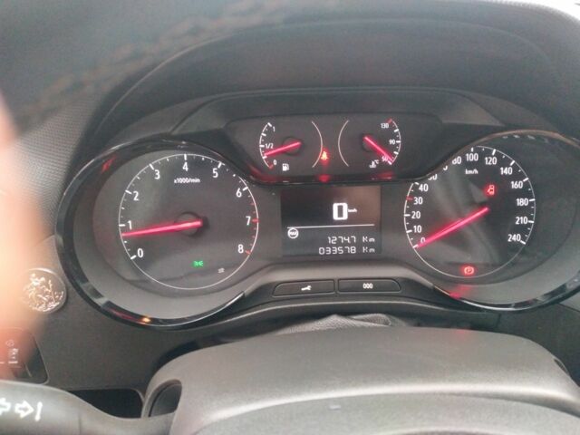 Сірий Опель Інша, об'ємом двигуна 1.2 л та пробігом 33 тис. км за 10500 $, фото 2 на Automoto.ua