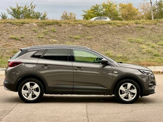 Серый Опель Другая, объемом двигателя 1.5 л и пробегом 49 тыс. км за 19999 $, фото 2 на Automoto.ua