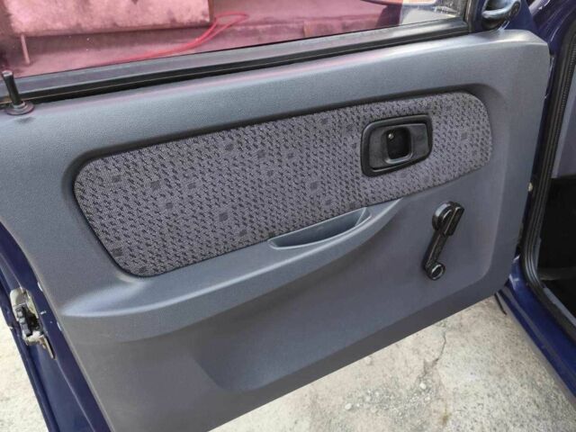 Синий Опель Другая, объемом двигателя 1.2 л и пробегом 156 тыс. км за 998 $, фото 1 на Automoto.ua