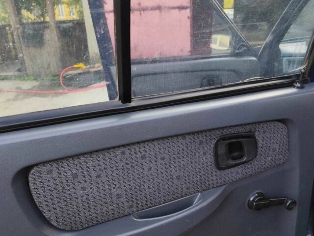 Синий Опель Другая, объемом двигателя 1.2 л и пробегом 156 тыс. км за 998 $, фото 5 на Automoto.ua