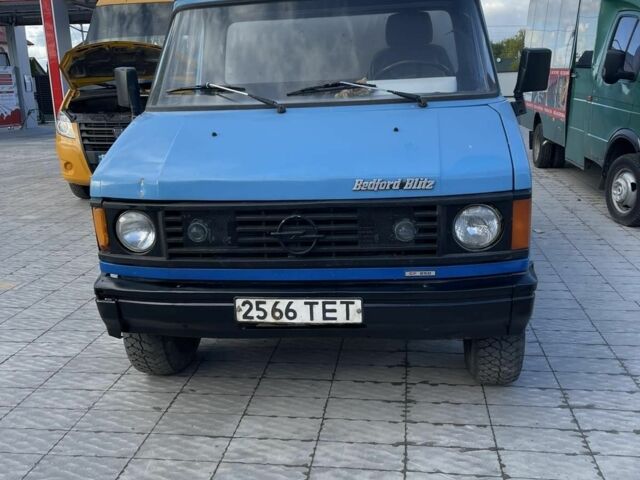 Синий Опель Другая, объемом двигателя 2.3 л и пробегом 500 тыс. км за 1250 $, фото 1 на Automoto.ua