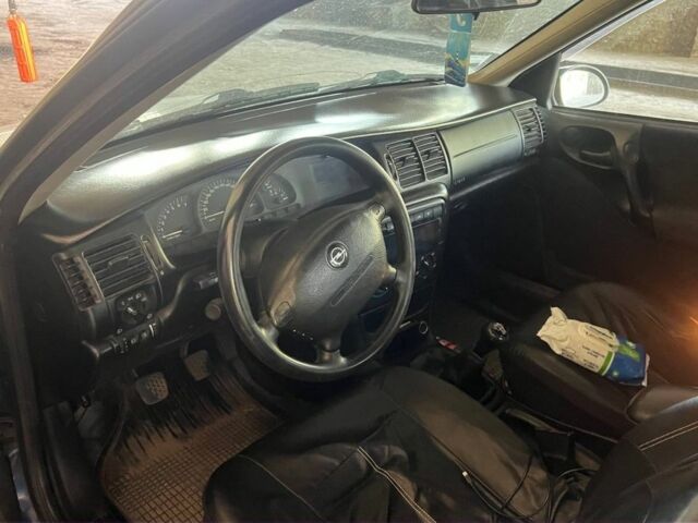 Синий Опель Другая, объемом двигателя 2 л и пробегом 92 тыс. км за 2700 $, фото 2 на Automoto.ua