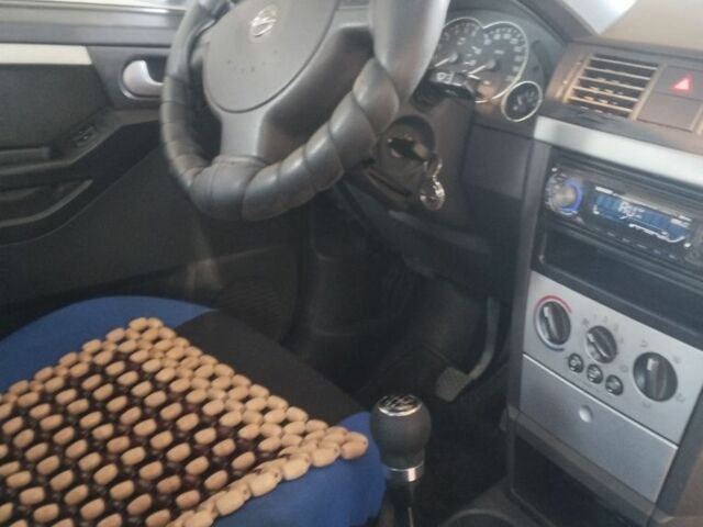 Синій Опель Інша, об'ємом двигуна 0 л та пробігом 100 тис. км за 3500 $, фото 2 на Automoto.ua