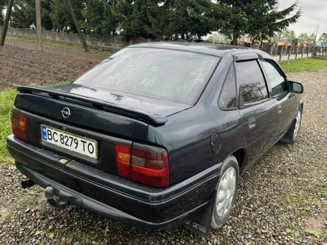 Зеленый Опель Другая, объемом двигателя 1.7 л и пробегом 330 тыс. км за 1306 $, фото 4 на Automoto.ua