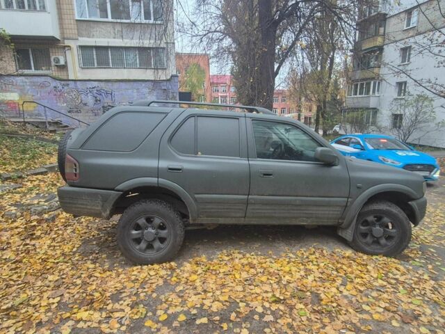 Зеленый Опель Другая, объемом двигателя 2.2 л и пробегом 225 тыс. км за 3098 $, фото 3 на Automoto.ua