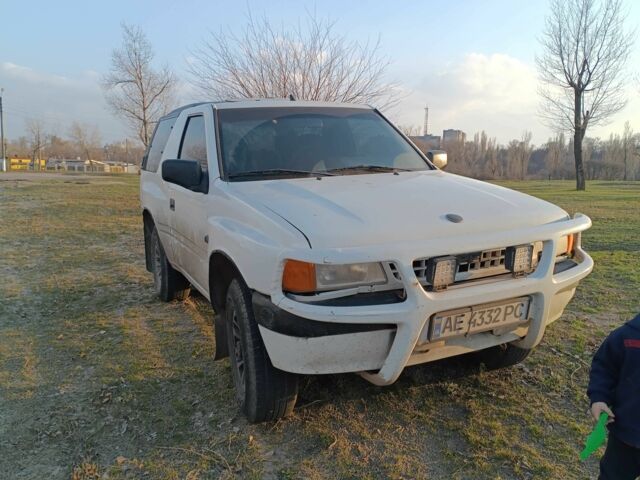 Білий Опель Фронтера, об'ємом двигуна 2 л та пробігом 250 тис. км за 3500 $, фото 5 на Automoto.ua