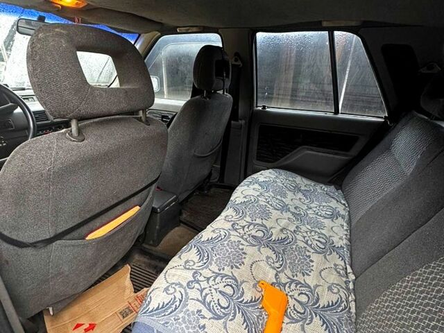 Білий Опель Фронтера, об'ємом двигуна 2.4 л та пробігом 100 тис. км за 2500 $, фото 1 на Automoto.ua