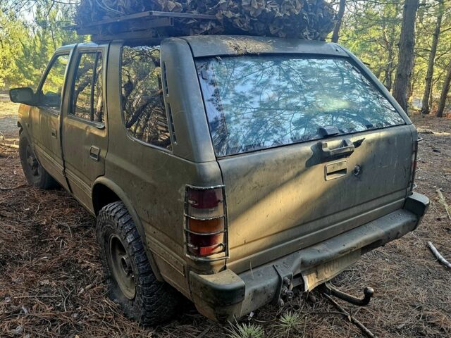 Белый Опель Фронтера, объемом двигателя 2.3 л и пробегом 250 тыс. км за 2143 $, фото 3 на Automoto.ua