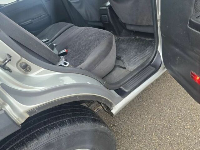 Білий Опель Фронтера, об'ємом двигуна 0 л та пробігом 230 тис. км за 2500 $, фото 12 на Automoto.ua