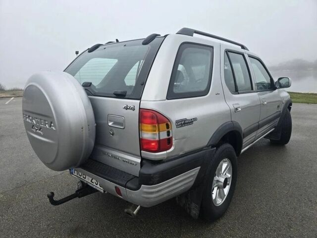 Білий Опель Фронтера, об'ємом двигуна 0 л та пробігом 230 тис. км за 2500 $, фото 3 на Automoto.ua