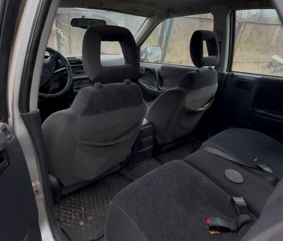 Бежевый Опель Фронтера, объемом двигателя 2.5 л и пробегом 200 тыс. км за 1295 $, фото 6 на Automoto.ua