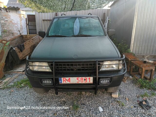 Черный Опель Фронтера, объемом двигателя 0 л и пробегом 1 тыс. км за 2000 $, фото 2 на Automoto.ua