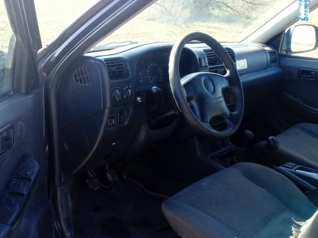 Черный Опель Фронтера, объемом двигателя 0 л и пробегом 1000 тыс. км за 2350 $, фото 6 на Automoto.ua