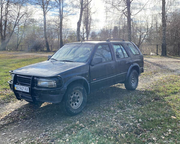 Черный Опель Фронтера, объемом двигателя 2.3 л и пробегом 287 тыс. км за 2750 $, фото 6 на Automoto.ua