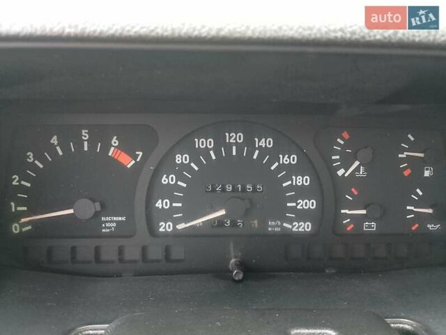 Черный Опель Фронтера, объемом двигателя 2.2 л и пробегом 329 тыс. км за 4999 $, фото 27 на Automoto.ua
