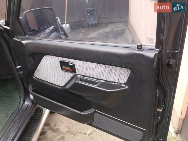 Черный Опель Фронтера, объемом двигателя 2.2 л и пробегом 329 тыс. км за 4999 $, фото 22 на Automoto.ua