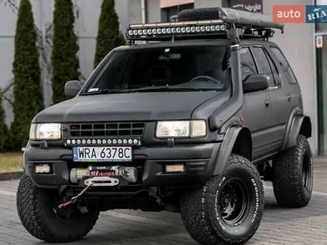 Чорний Опель Фронтера, об'ємом двигуна 2.2 л та пробігом 270 тис. км за 3100 $, фото 1 на Automoto.ua