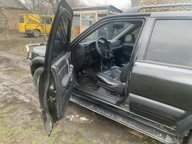 Черный Опель Фронтера, объемом двигателя 2.2 л и пробегом 300 тыс. км за 4100 $, фото 3 на Automoto.ua