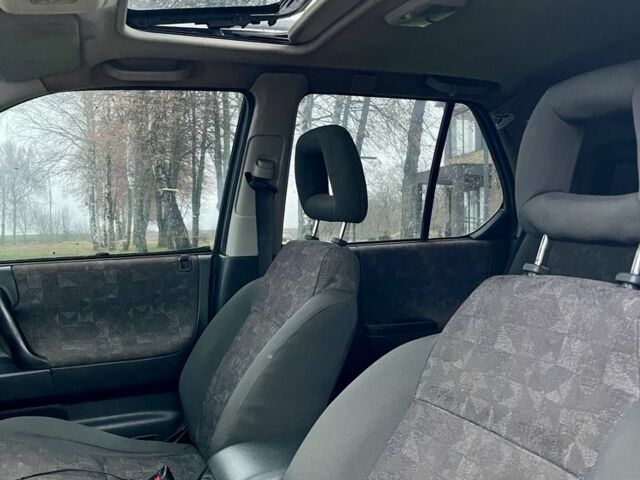 Чорний Опель Фронтера, об'ємом двигуна 2.2 л та пробігом 230 тис. км за 2200 $, фото 9 на Automoto.ua